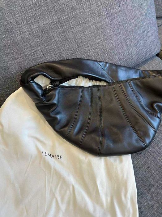 Lemaire, disponível em versão nova / comprável em estado novo