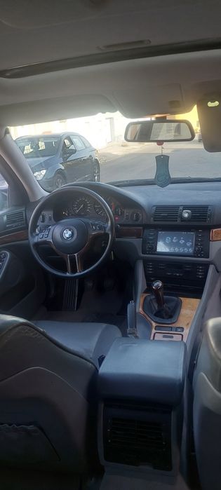 Vendo bmw 530d e39  pack M 184 cv  
375565 km .
R