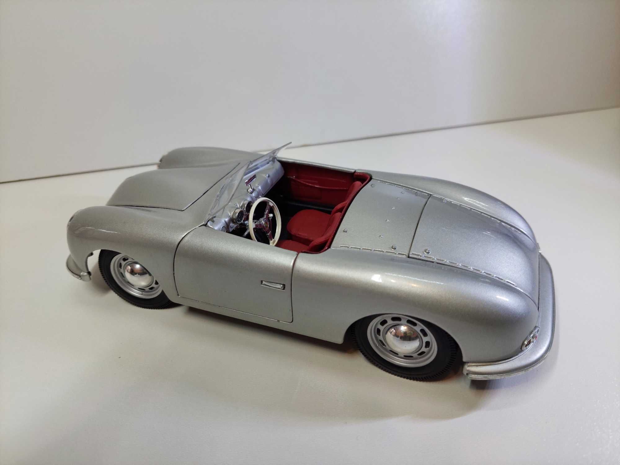 PORSCHE No. 1  TYP 356 Roadster ( 1948 ) 1:18  Maisto Made in Thailand