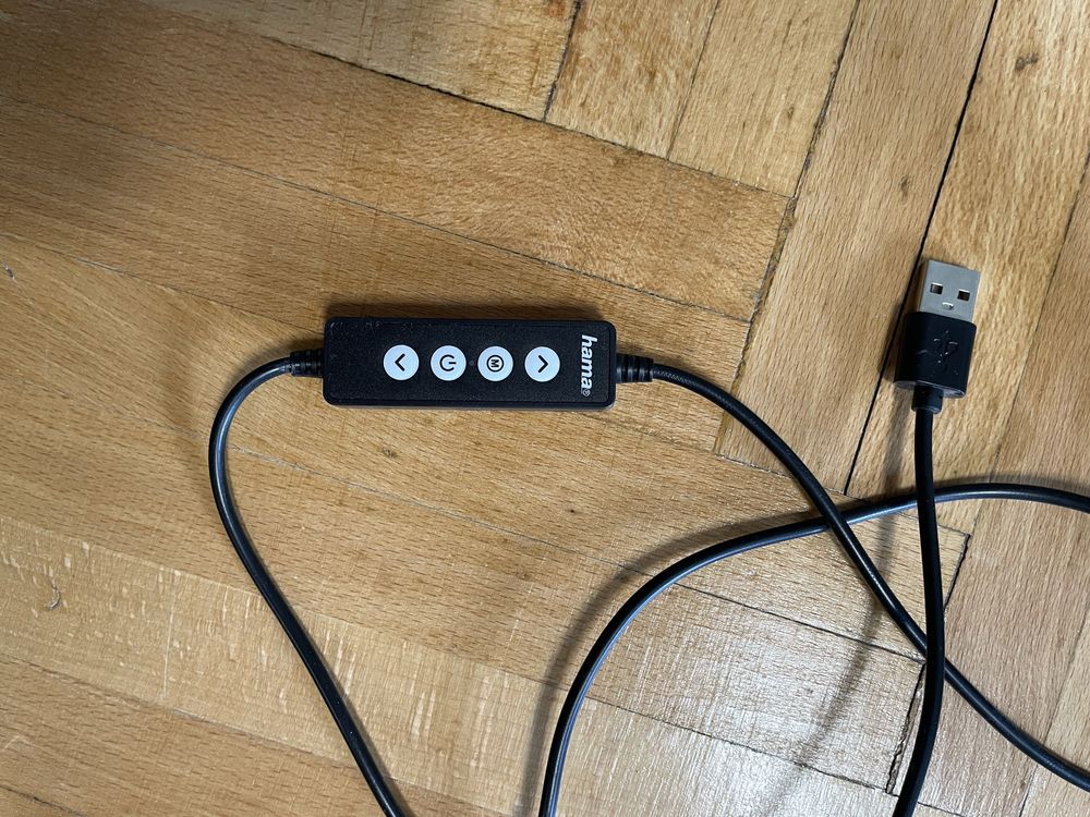 Lampa pierscieniowa ze statywem LED USB Hama 30cm Bluetooth