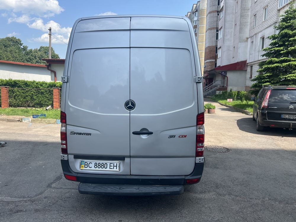 Мерседе спрінтер