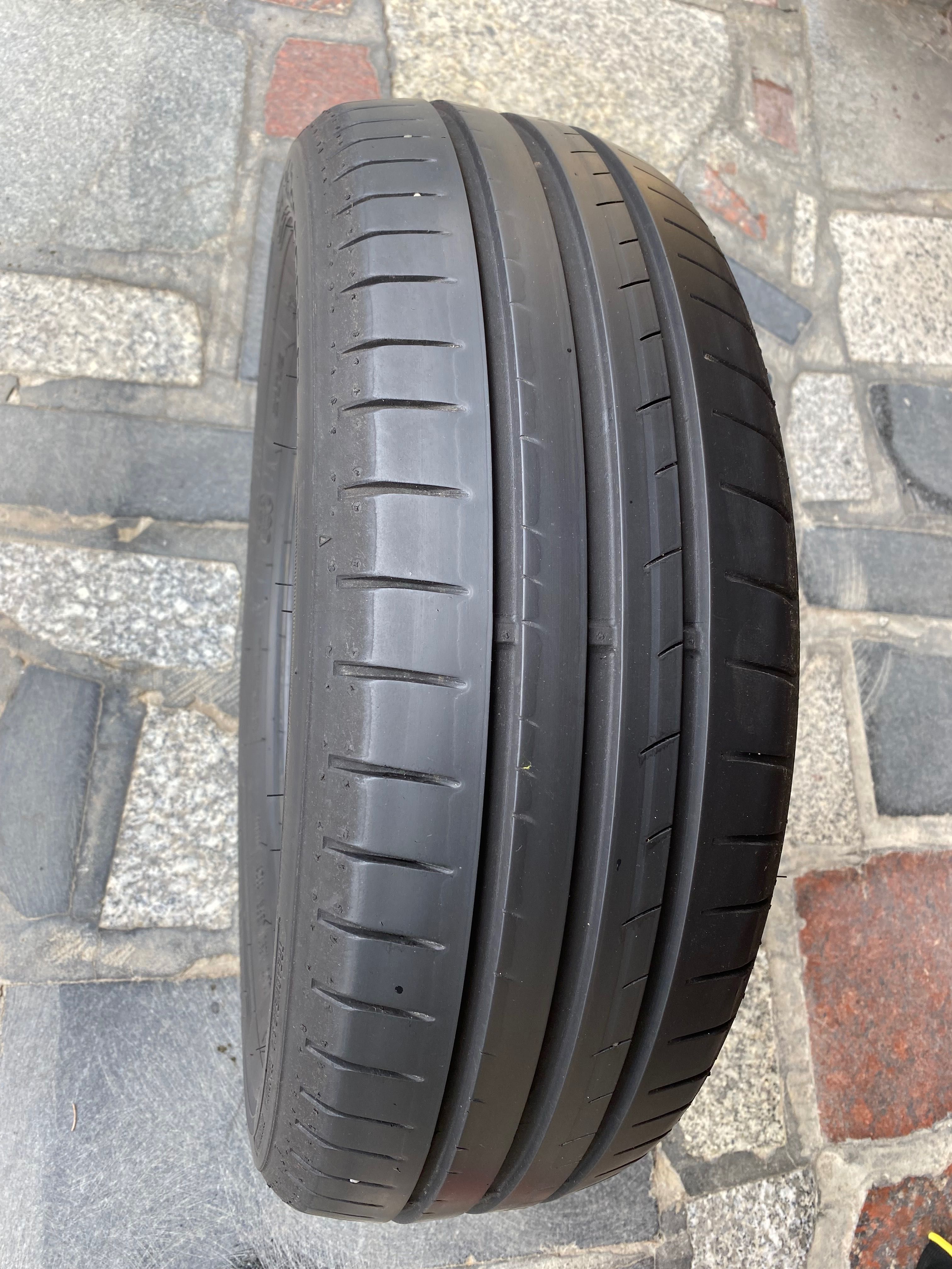 4szt 185/60/15 DUNLOP bluresponse z 2020