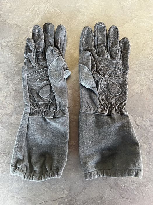 Rękawice taktyczne trudnopalne