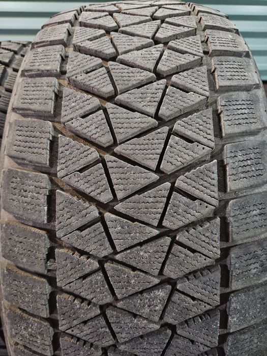 Зимові шини Bridgestone