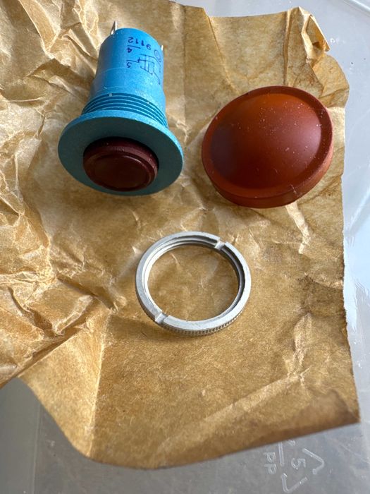 Кнопка К3-1 перемикач, вимикач, реле