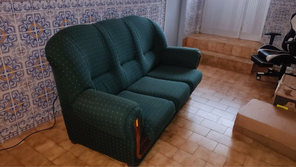 Sofa cama de 3 lugares E sofa de 1 lugar