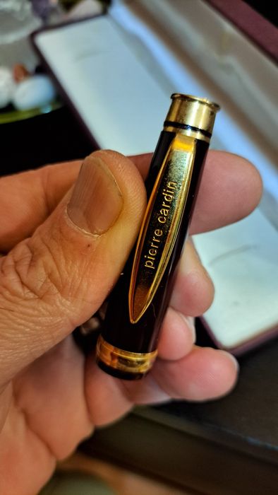 Caneta de aparo vintage Pierre cardin.
