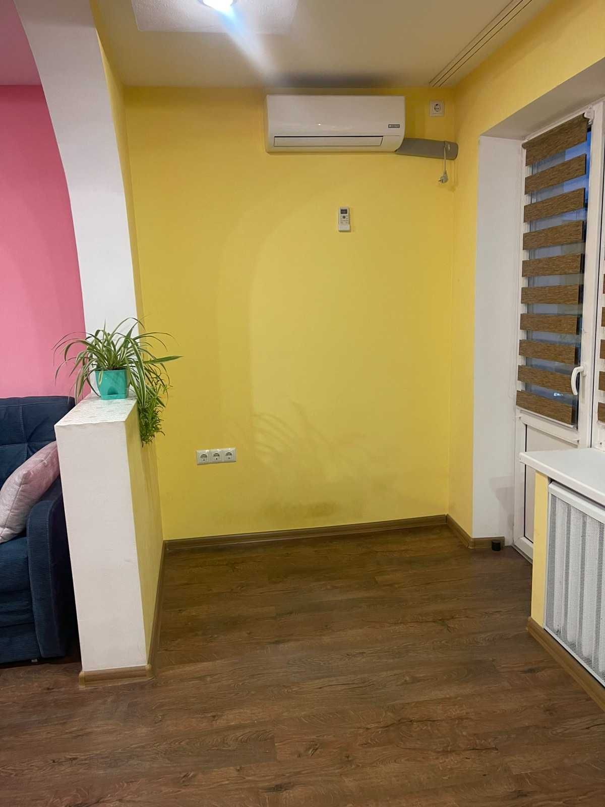 Продам 1кімнатну квартиру в центрі