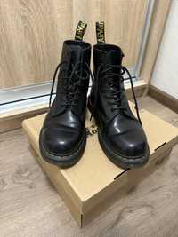 Dr. Martens чоловічі шкіряні чорні