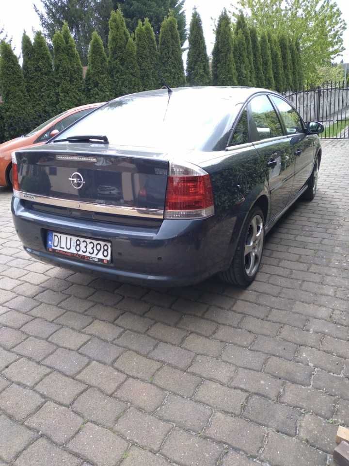 Mam do sprzedania samochód osobowy Opel Vectra C  2007 rok