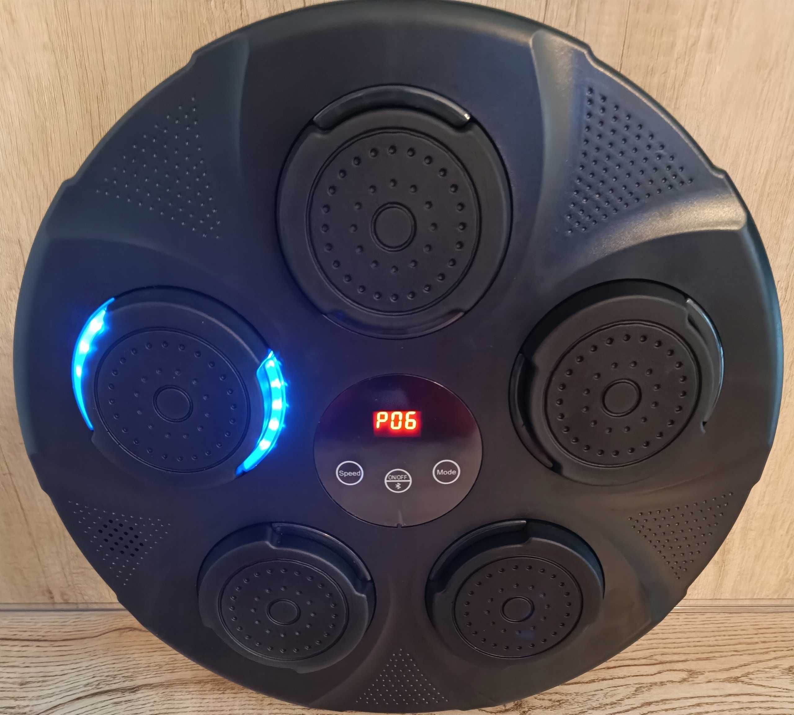 Muzyczna maszyna bokserska MAGIC SELECT PLUS RĘKAWICZKI