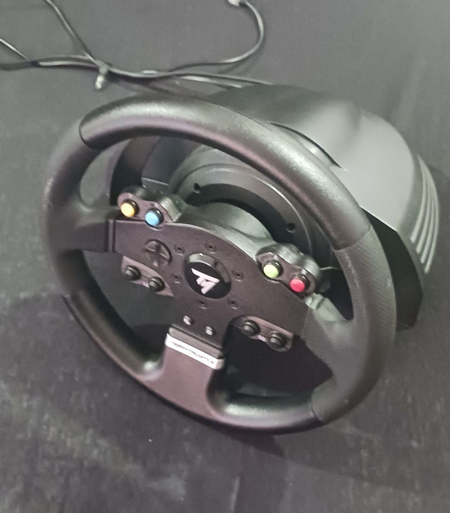 Kierownica ThrustMaster Force Feedback