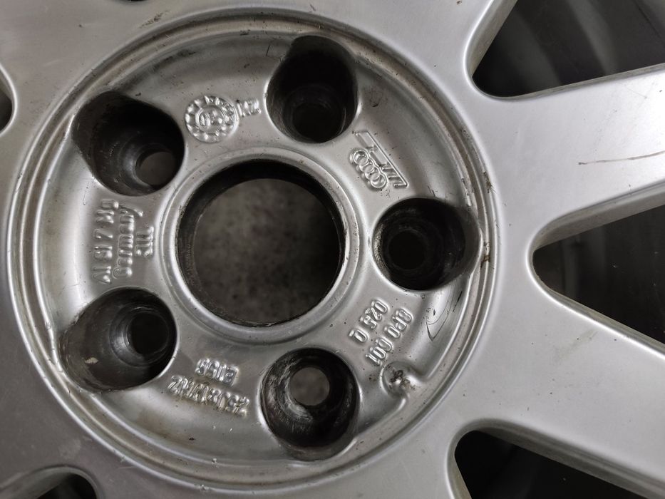 Koła alufelgi 17 cali  Audi 5x112 Et56