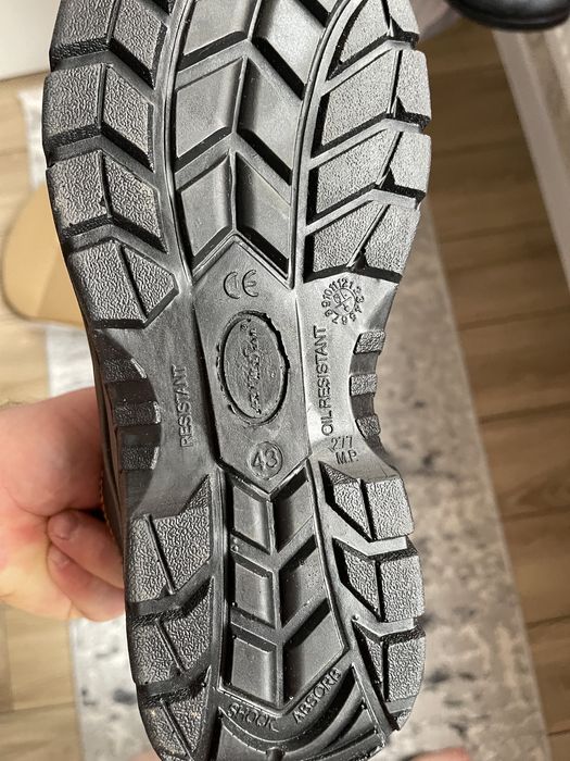 АДР Боти з залізним  передком