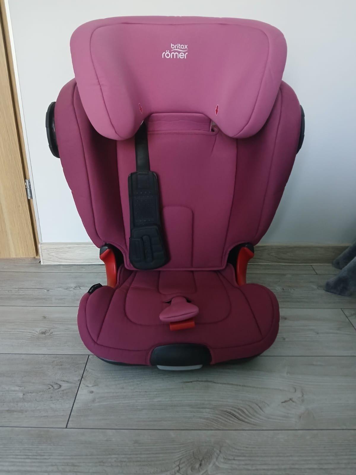 Fotelik samochodowy britax romer XP-PAD KIDFIX II, isofix ,od 15 do 36
