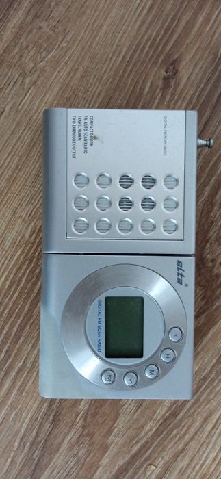 радіоприймач ФМ колонка кишеньковий