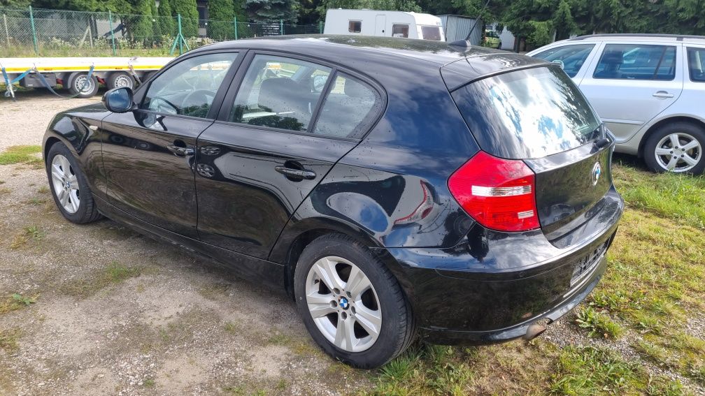 BMW 1 E87 LIFT 2011 rok 2.0i Mały przebieg Bezwypadkowa z niemiec