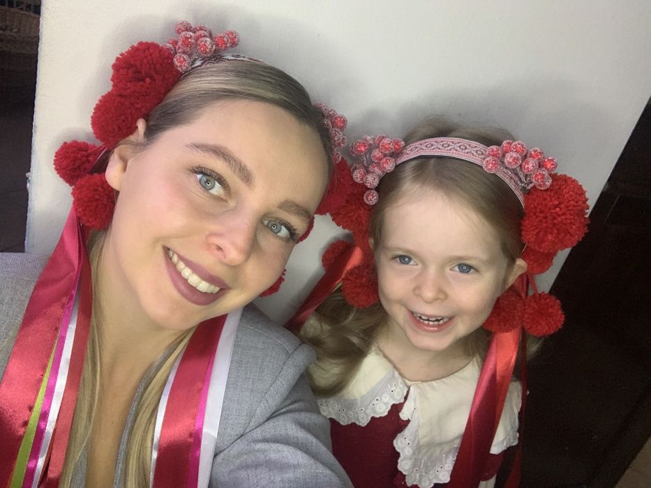 Різдвяні віночки в національному стилі мама-доня