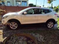 Samochód Nissan Qashqai 2014 sprzedam