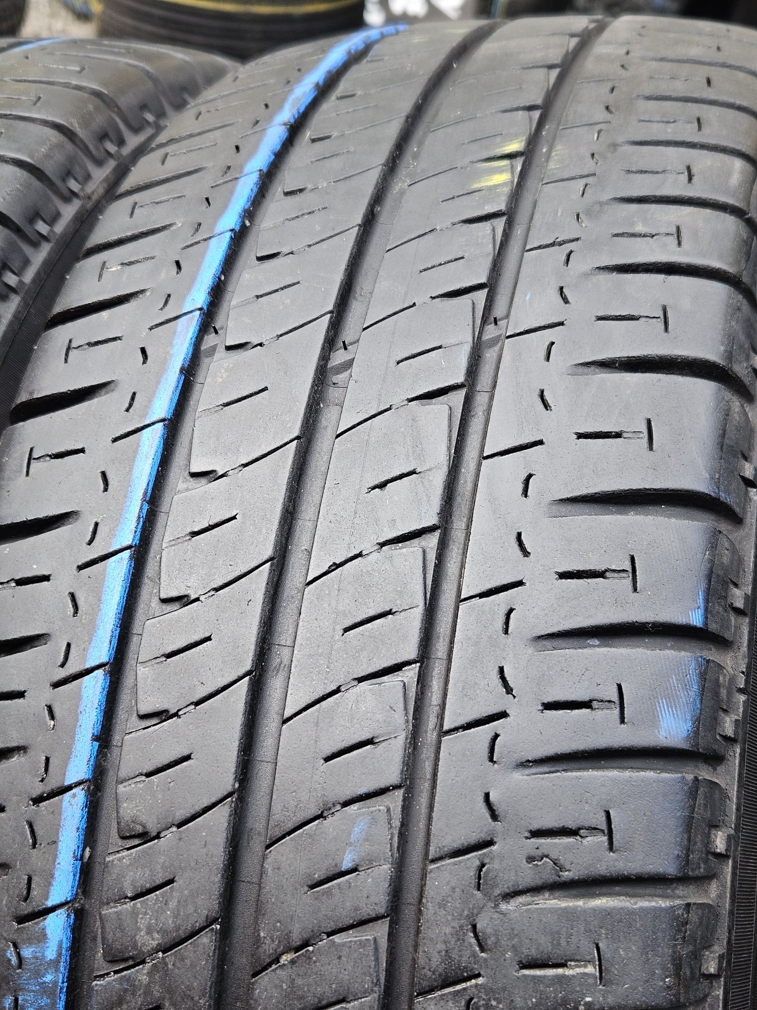 Шины БУ 225 65 R 16 C Michelin agilis комплект лето