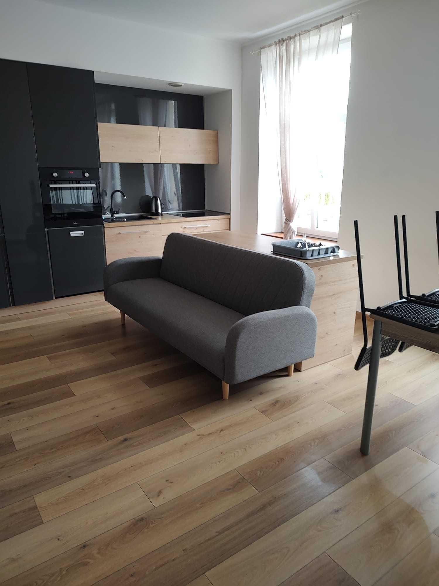 4A Katowice Centrum -  Apartament dla 8 osób 3 pokoje WIFI TV PARKING