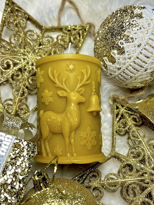 Декоративні новорічні свічки з натурального бджолиного воску