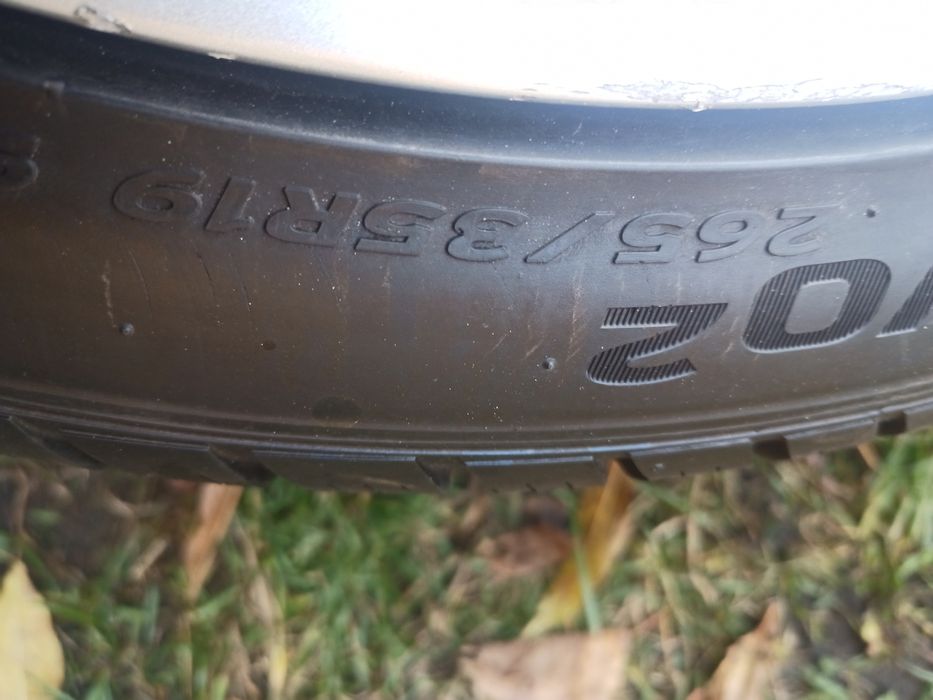 Cadillac cts koła zimowe 19 cali dwie szerokościi