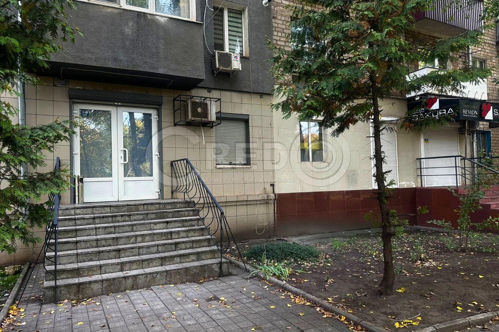 Продаж приміщення пр. Металургів