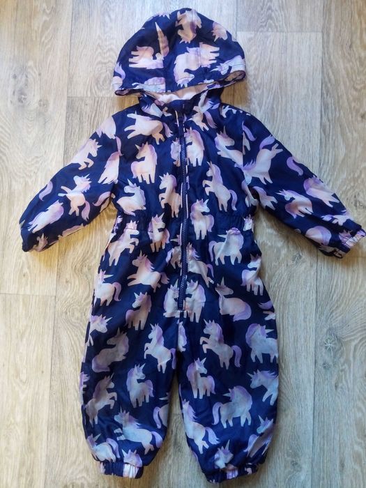 Комбинезон на девочку, 1-1,5 года.
