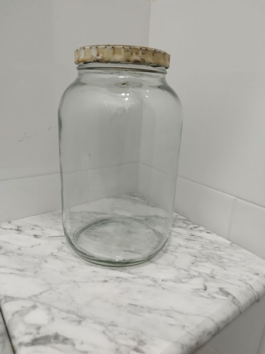 Frasco antigo em vidro - 26cm altura.