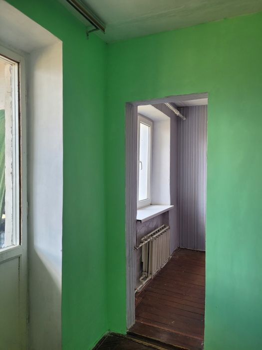 Оренда 2 км.кв.вул.Довженка,площа-35 м.кв,без техніки і меблів,вільно