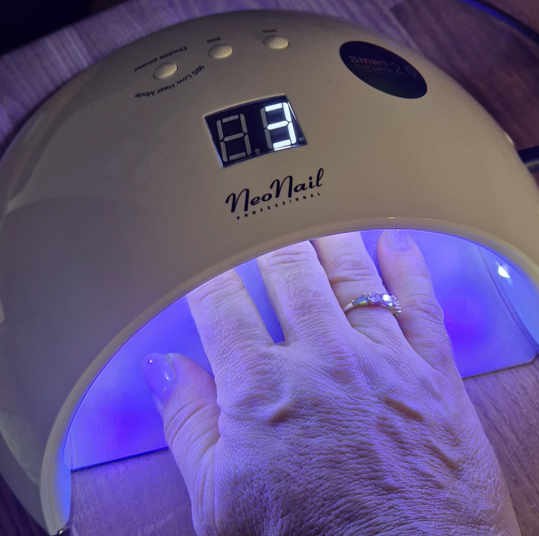 Lampa UV do manicure hybrydowy/żelowy NeoNail