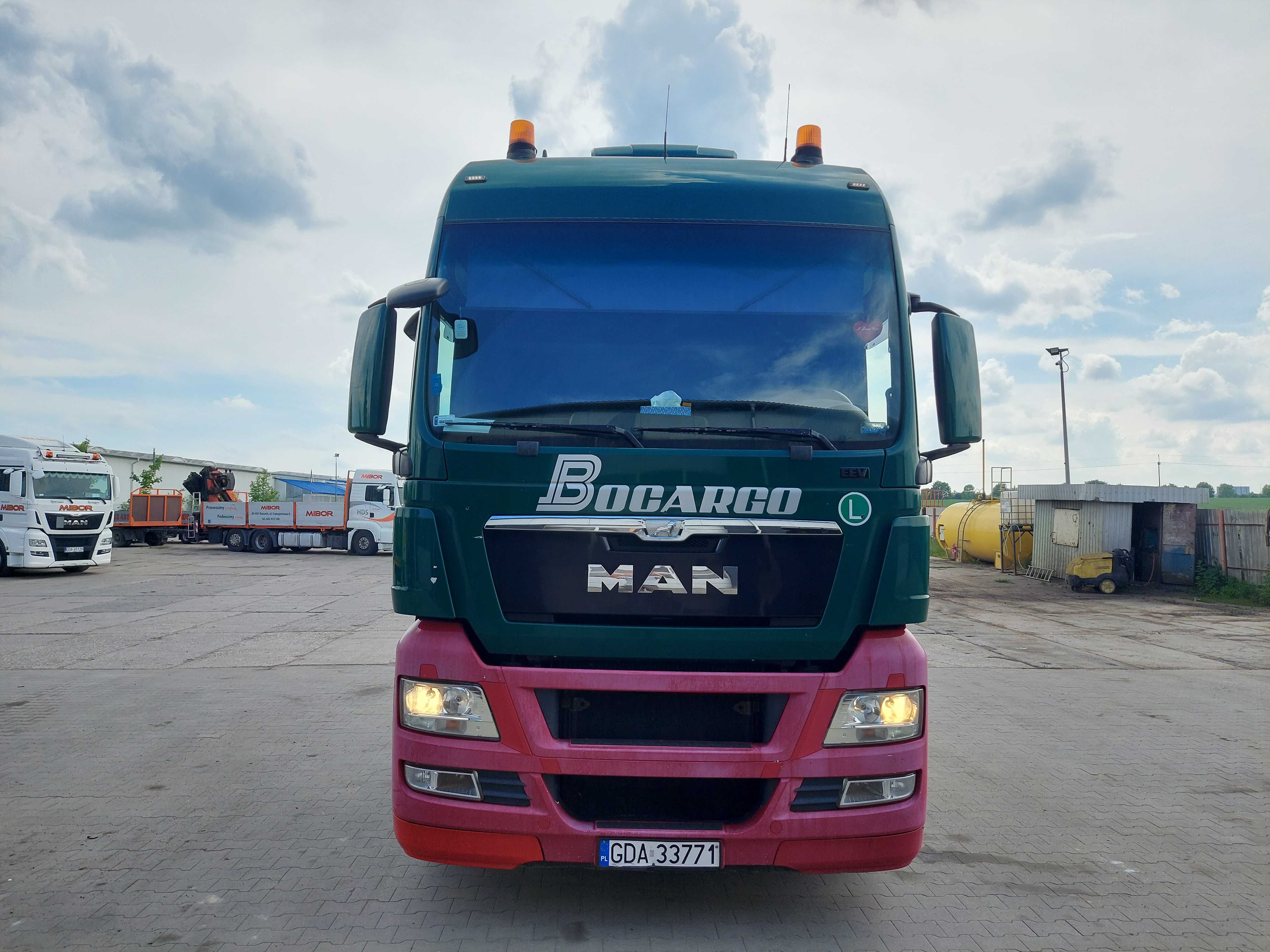 Man 26,480 tgx 6x2 euro 5 oś skrętna. Zarejestrowany jako specjalny