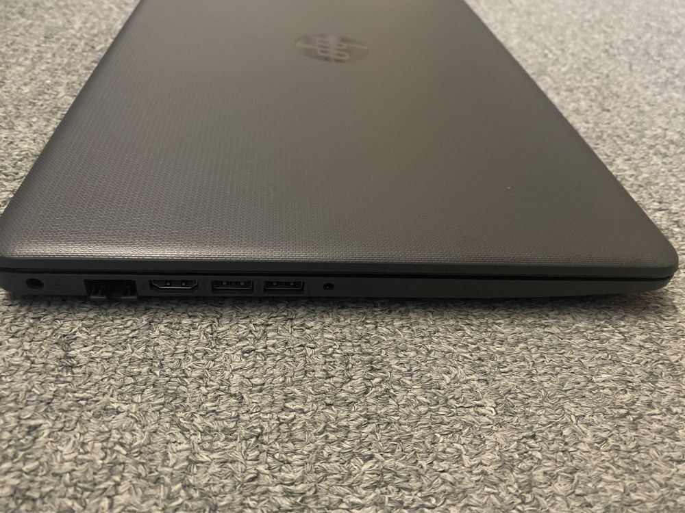 Продам ноутбук HP 255 G7