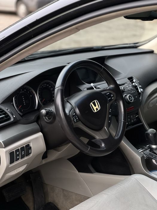 HONDA ACCORD 8 2,4 газ/бенз