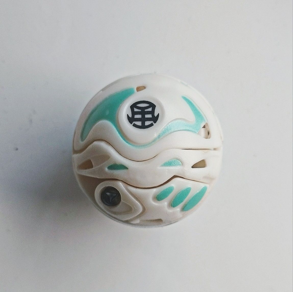 Bakugan Pearl ventos wavern