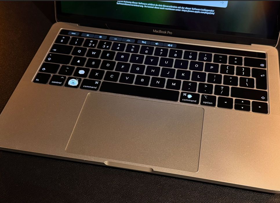 MacBook Pro 13” (A2159, 2019) – bardzo dobry stan