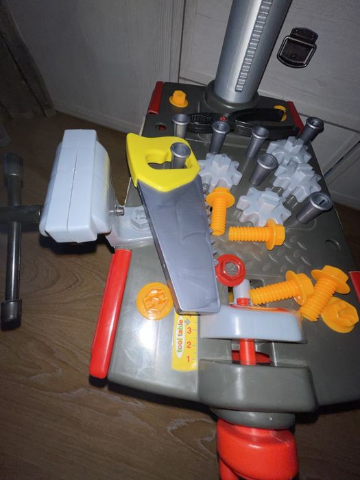 Мастерская мини для мальчиков, верстак