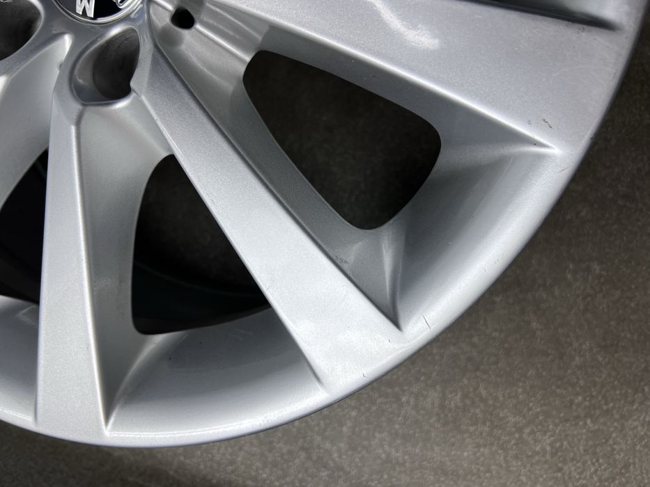 Диск 1шт 328 стиль R18 5 120 et30 J8 Оригінал Bmw F10 f11 f30 x3 e46