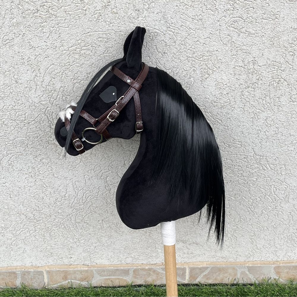 Hobby horse kary czarny konik na patyku rozmiar A3