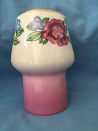 Porcelanowy wazon różowy w kwiaty sygnowany Wałbrzych PRL