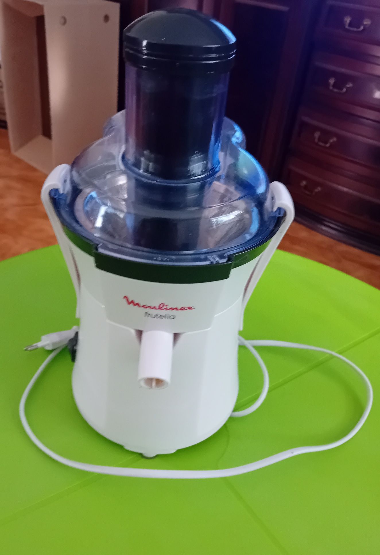 Moulinex- Máquina de sumos