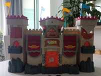 Zamek rycerski firmy Fisher-Price