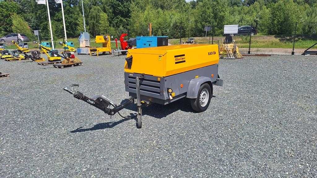 Kompresor Śrubowy Sprężarka ATLAS COPCO XAS 67 2015 Nr 803 Wolf