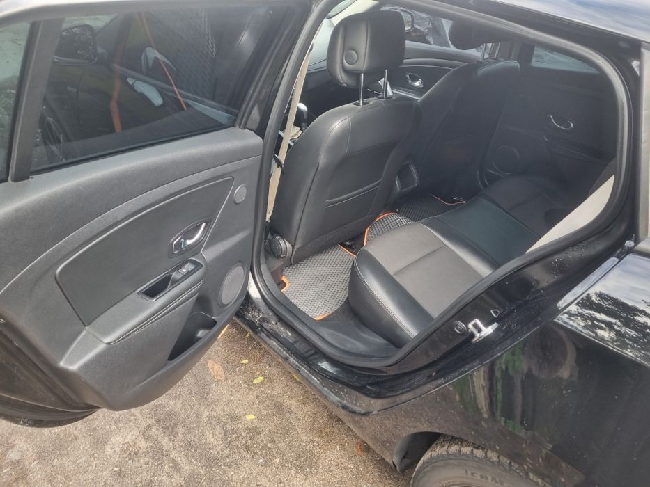 Renault Megane 3 BOSE 1.5 DCI 12року