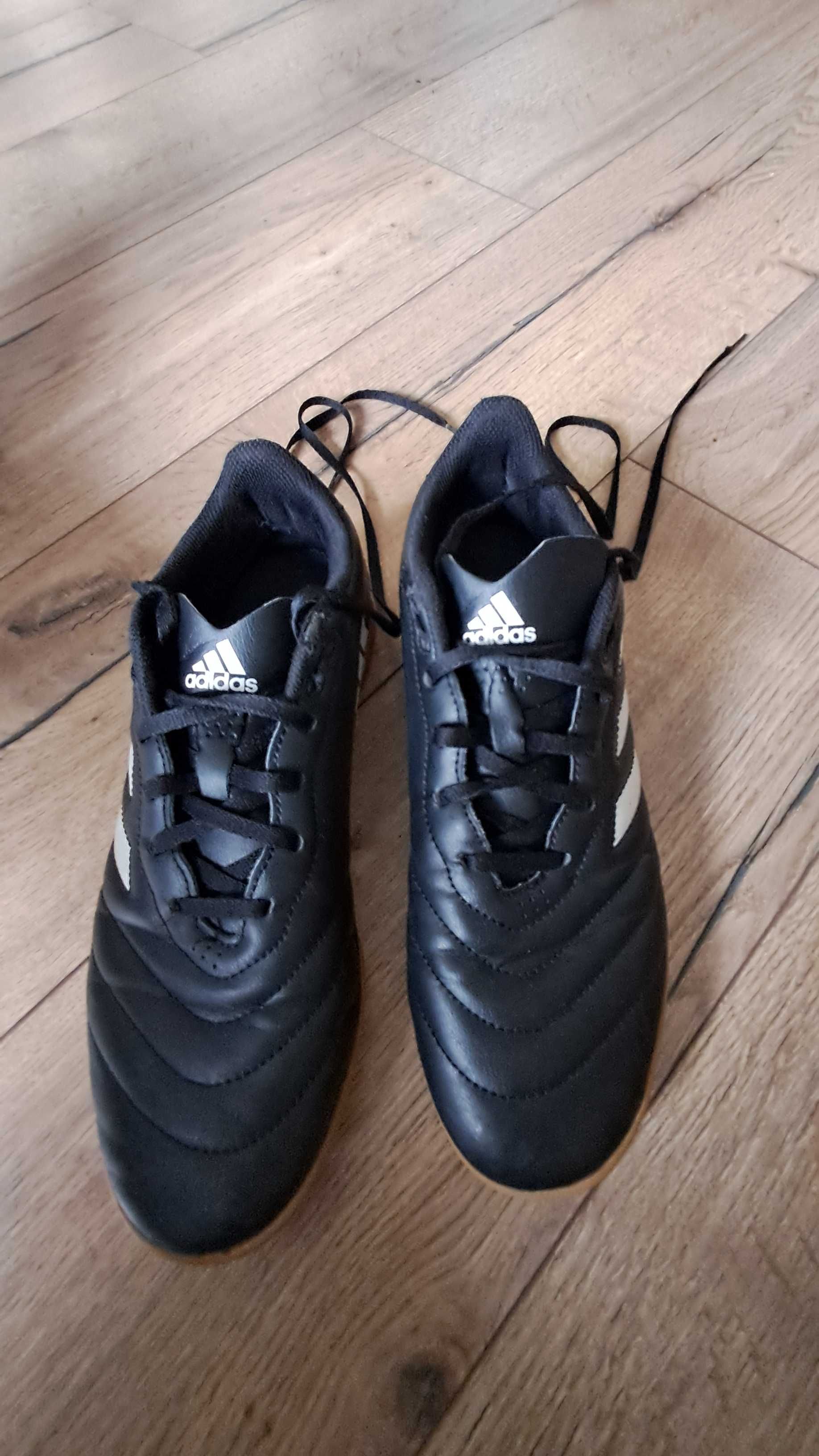 Halówki Adidas Goletto VIII
