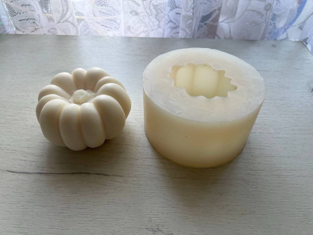 Продам силиконовую форму для тыквы (свечи)