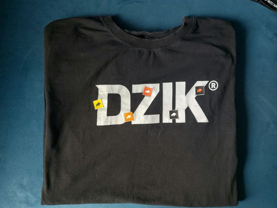 Koszulka WK dzik + shaker WK dzik smycz WK dzik + dodatki