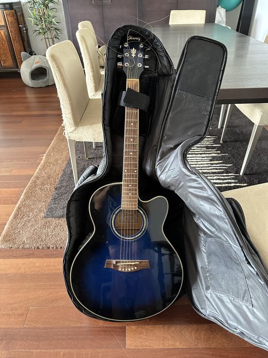 Guitarra Ibanes Semi acoustic
