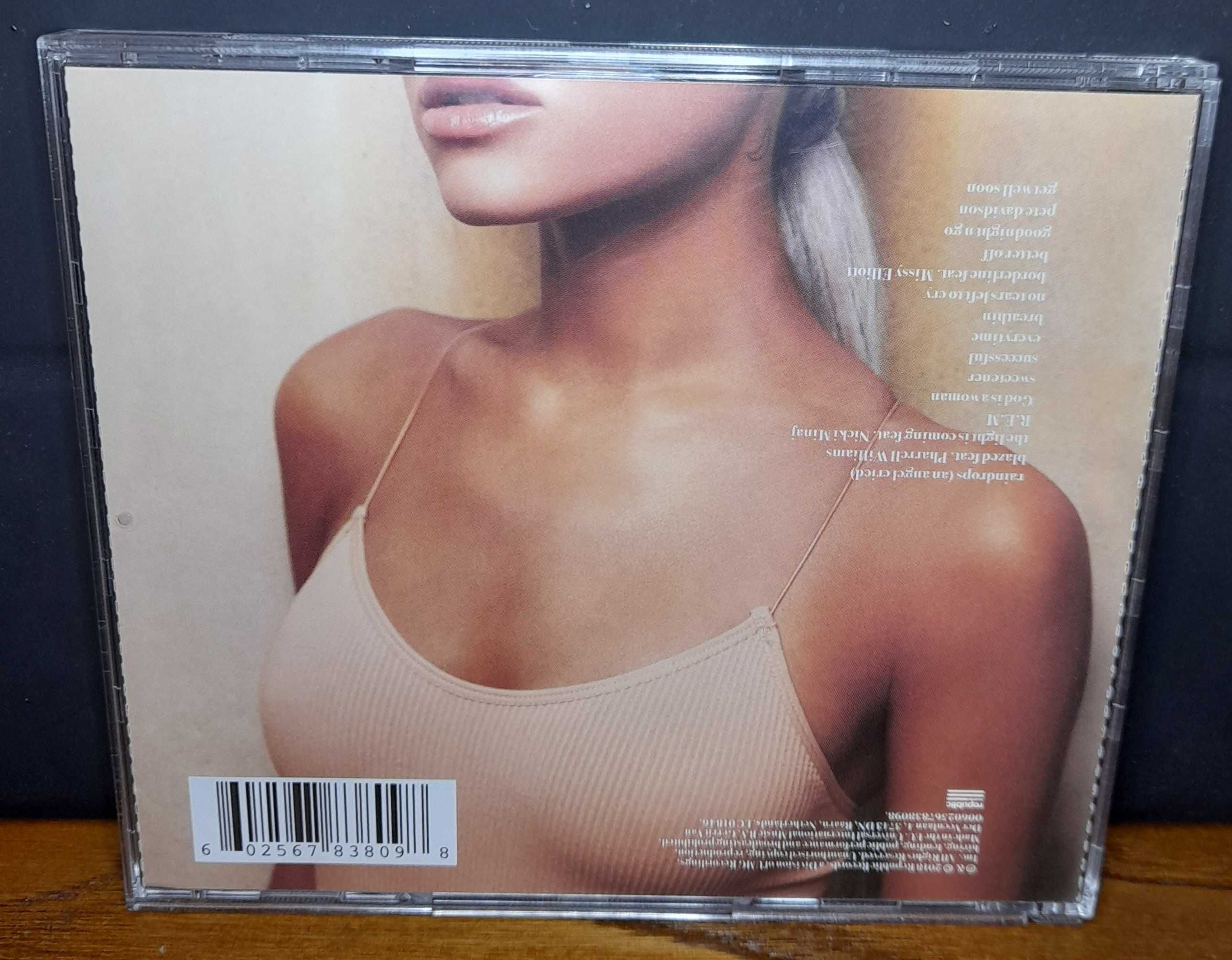 CD ARIANA GRANDE - Sweetener *8€*